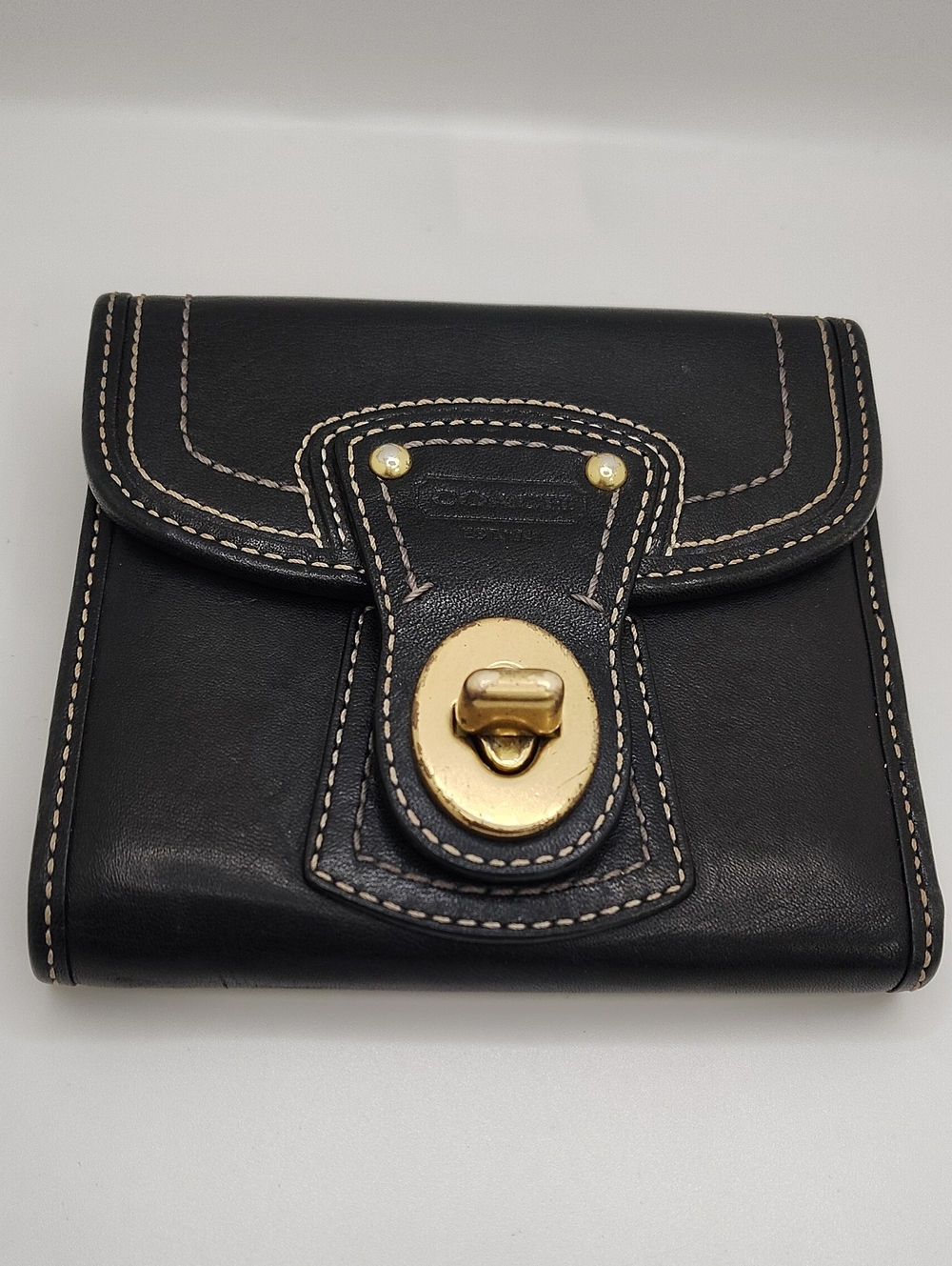 Coach Vtg Black Leather Wallet with Gold Turnlock